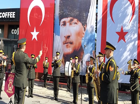 İlçemiz ve Bucaklarımızda 29 Ekim Cumhuriyet Bayramı Törenle Kutlandı 